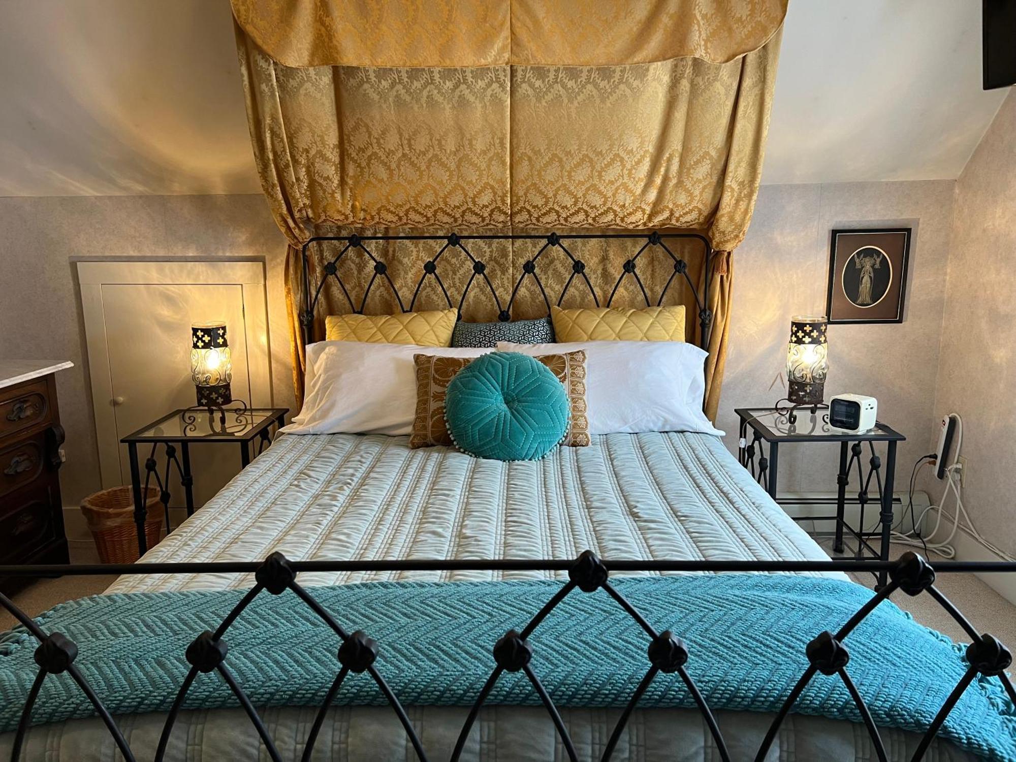 Astor House Bed & Breakfast Green Bay Dış mekan fotoğraf