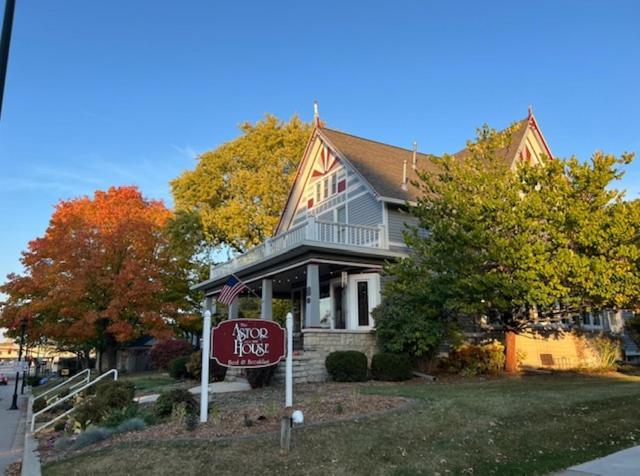 Astor House Bed & Breakfast Green Bay Dış mekan fotoğraf