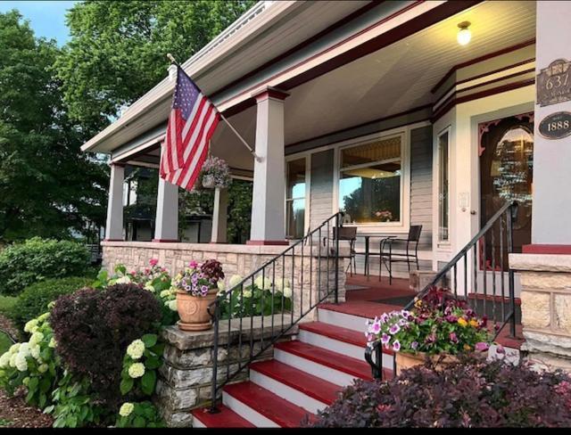 Astor House Bed & Breakfast Green Bay Dış mekan fotoğraf
