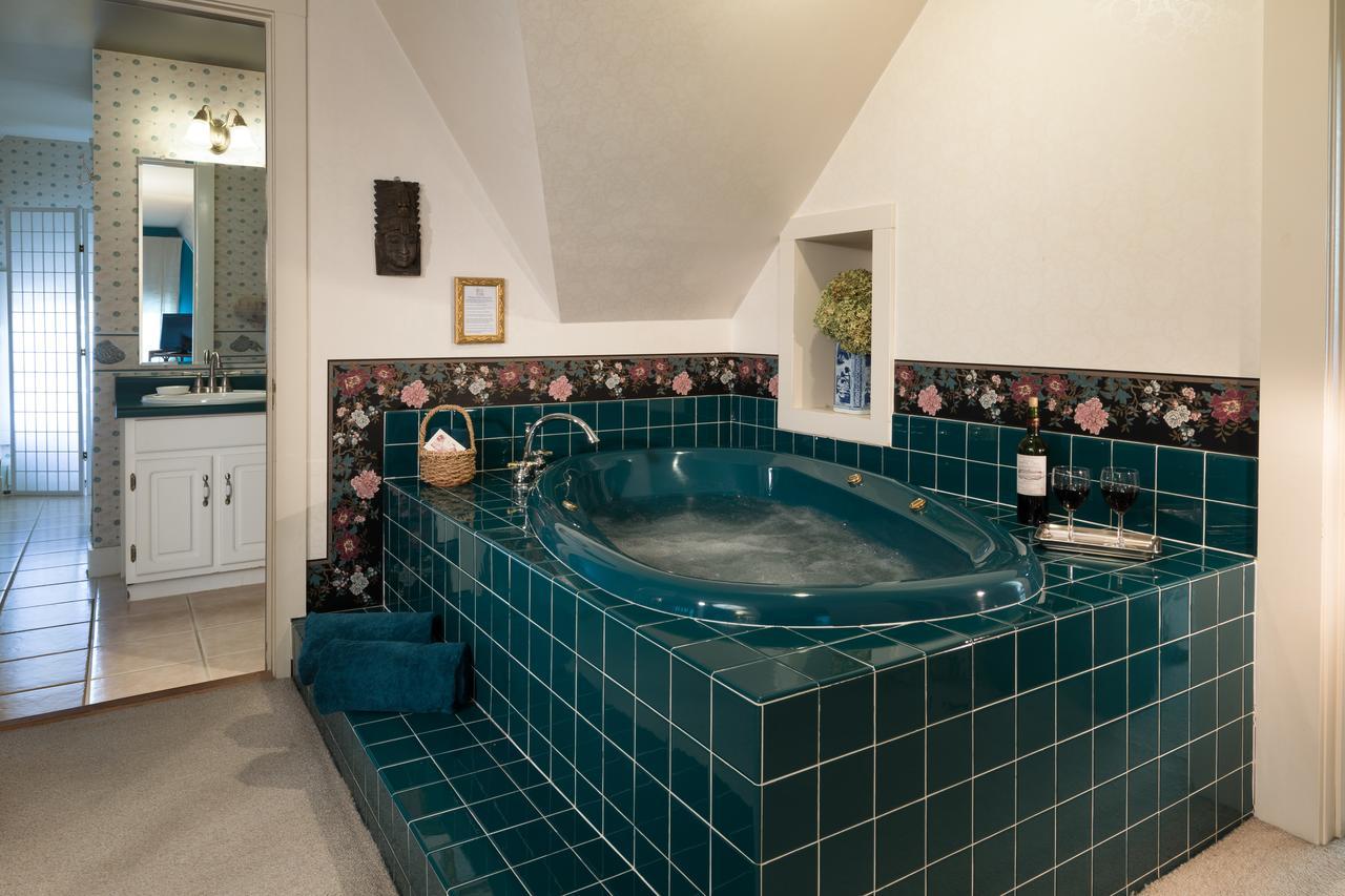 Astor House Bed & Breakfast Green Bay Dış mekan fotoğraf